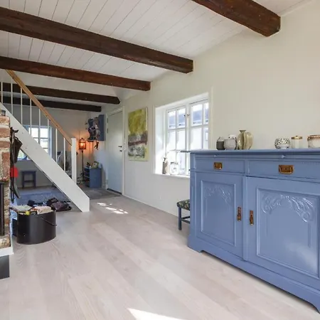 Two-bedroom In Holiday home *
